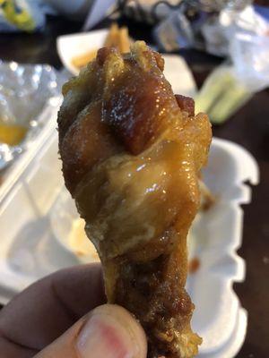 Huge wings that are not crispy. Look like drumsticks not Buffalo wings!