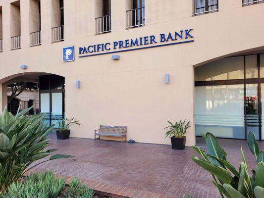 Pacific Premier Bank