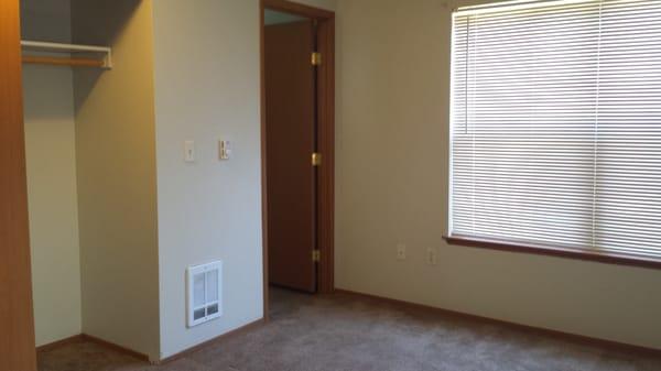 We have 3br/2ba, 2br/2ba, and 2br/1ba available now!