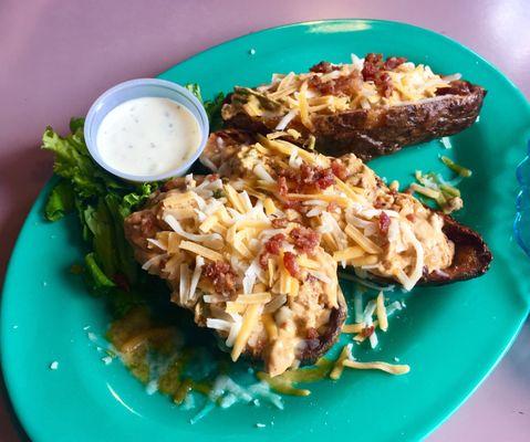 Jalapeño Popper Potato Skins. Very cheesy, not too spicy. Skins were a little tough but the goodness on the inside was worth ordering!