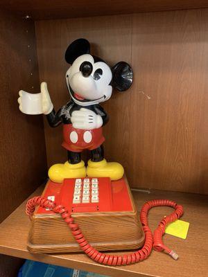 Mickey phone missing parts 06/24