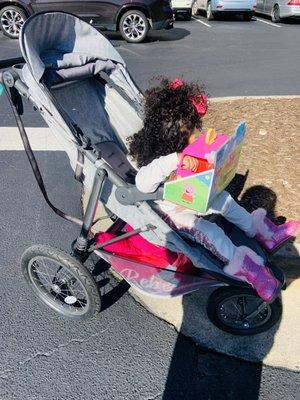 Basically new jogger stroller