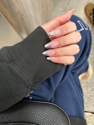 Chrome nails