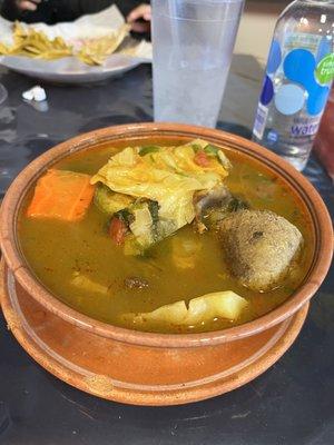 Caldo de res