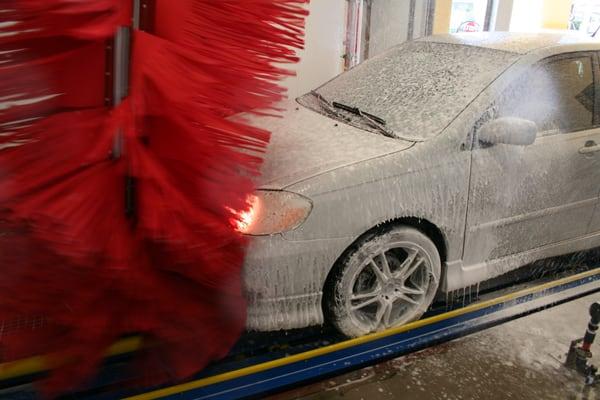 Bear 3-Minute Express Car Wash. Two Convenient locations:  Bear, DE at Rt. 40 and Porter Road and Elkton, MD  Rt. 40 next to Ruby Tuesday.