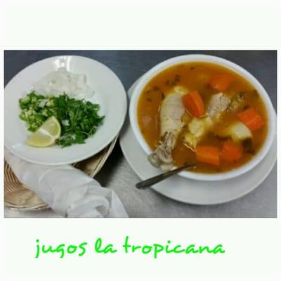 Caldito de pollo / chicken soup stop by jugos la Tropicana for a plate