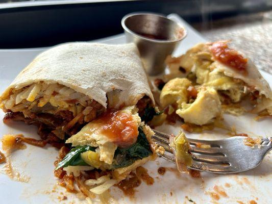 The soy chorizo breakfast burrito was packed full of veggies, including spinach, mushrooms, and green pepper. Breakfast Burrito