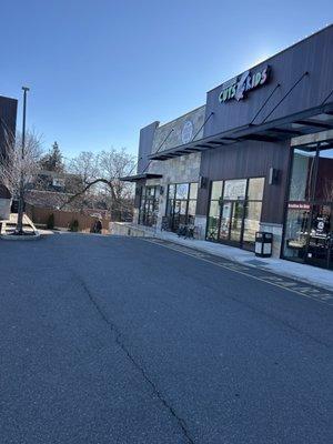 Front view of the thrift shop on Arthur Hill Road in Staten Island