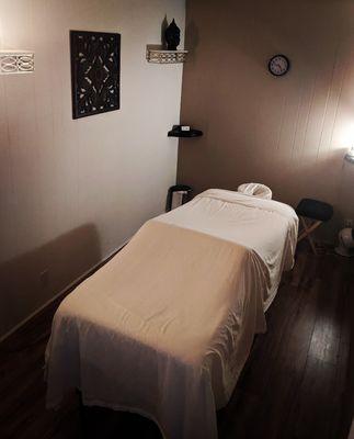 Massage therapy room