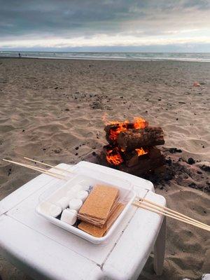 Complementary beachfront private bonfire with s'mores kit.