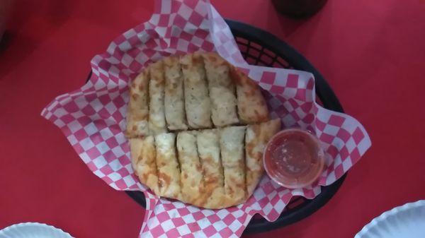 Cheesy bread, the best