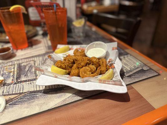 Hooters