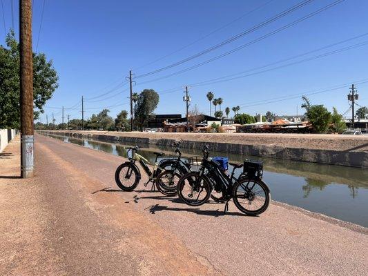 Endless opportunities to ride to your favorite Scottsdale restaurants.