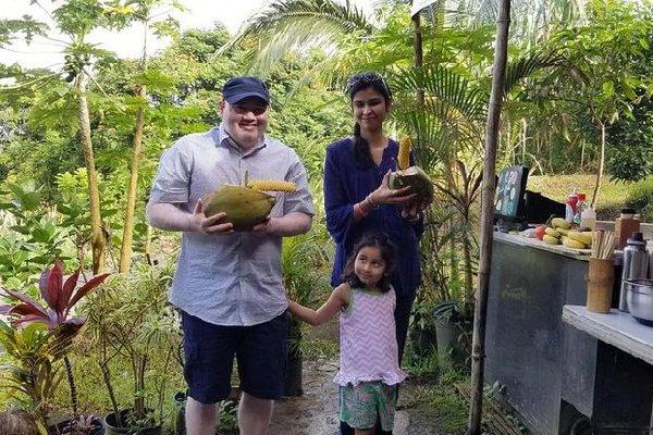 Took this awesome couple and their daughter from Toronto Canada  to Hana for the day on a private Hana tour.