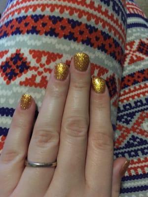 For Christmas gold gel nails