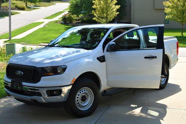 Shawnee Mission Ford Sales Department