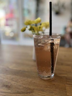 Honeysuckle Sparkling Tea