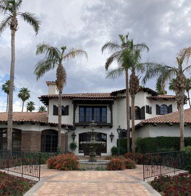 Front entrance of MCC Clubhouse