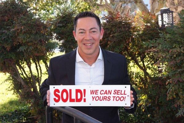 Over 30 years of real estate experience in San Diego. Alexander Pfleger is dedicated to honest and effective communication. Let's sell your