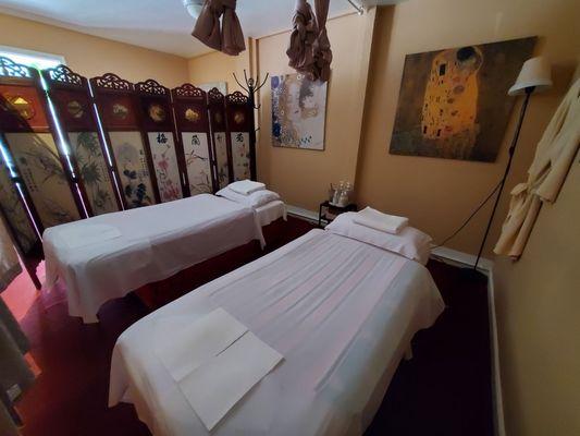 Couples massage room