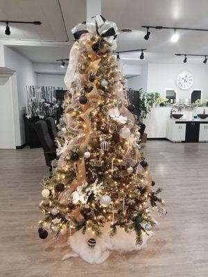 From our family at Black & White Nail Spa to your family, Merry Christmas and Happy New Year's!..