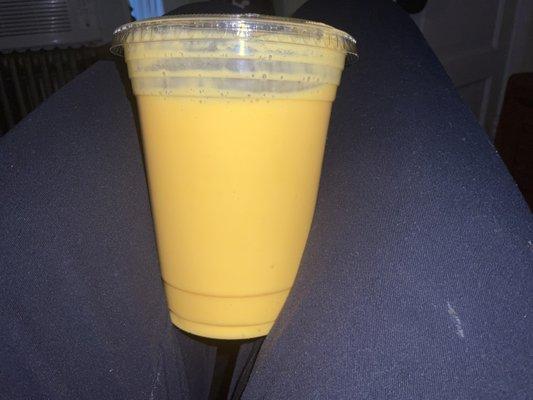 Mango lassi