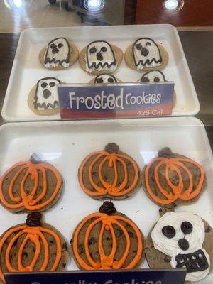 Individual Halloween cookies