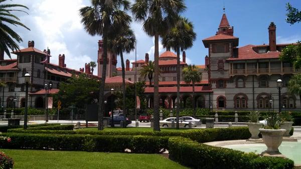 Flagler College (as seen from the trolley)