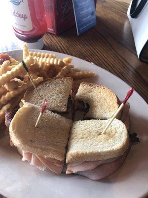 $10.99 for this pathetic club sandwhich