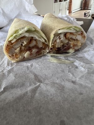 Fried chicken cutlet (bc they don't offer or carry grilled chicken)   Lettuce onion and ranch