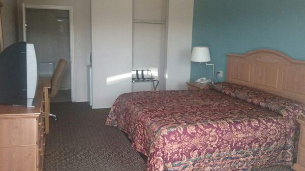 Our Handicap Suite. Its wheelchair accessible.