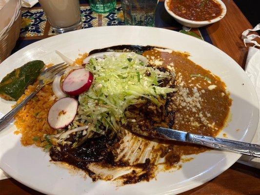 Enchiladas Oaxaqueñas