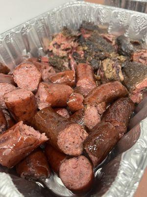 Party pack. With brisket and sausage