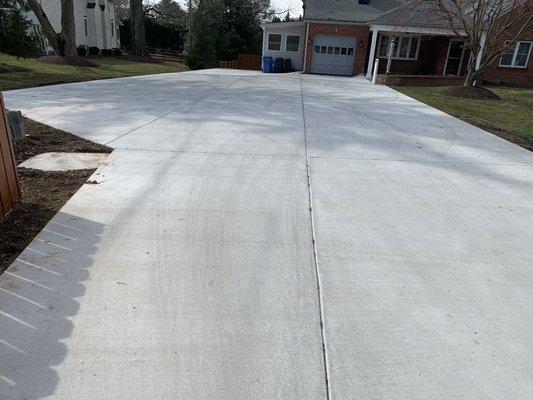 New concrete driveways