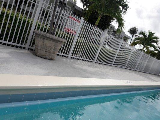 Excelentes trabajos de reparacion de piscina Pool Services Miami FL http://poolquality.com