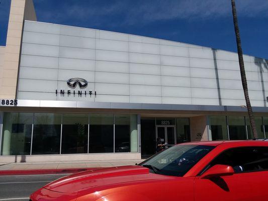 Beverly Hills Infinity empty showroom