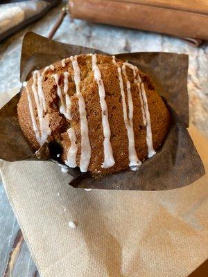 Gingerbread muffin