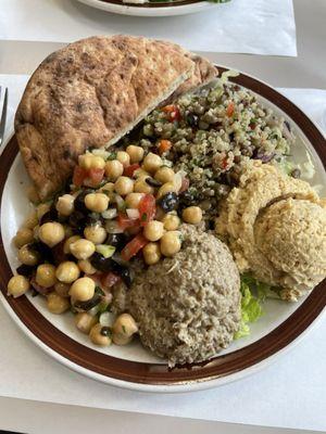 My simply excellent Middle Eastern Sampler