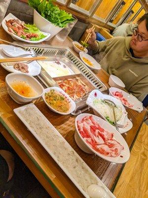 Shrimp paste, beef and lamb combo, braised intestine, vermicelli