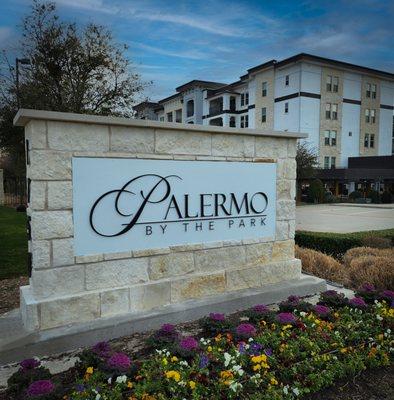 Palermo Entrance Sign