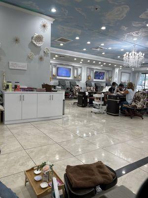 Gallery Nail & Spa