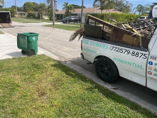 Curb Side Pickup PSL,FL