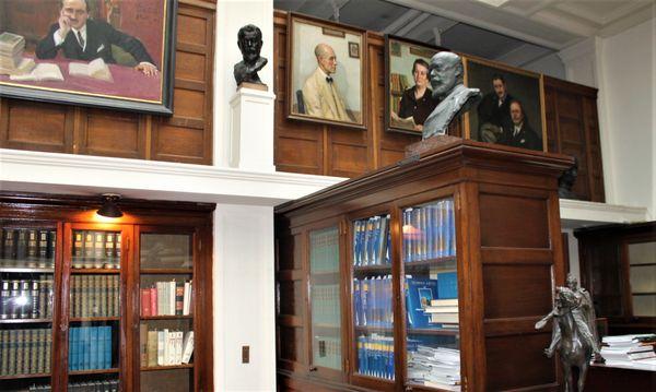 Library gallery