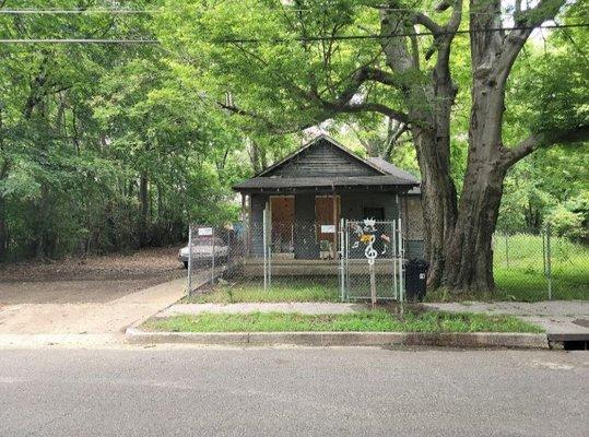 406 Lucy Ave, Memphis, TN 38106 Birthplace of The Queen of Soul Aretha Franklin