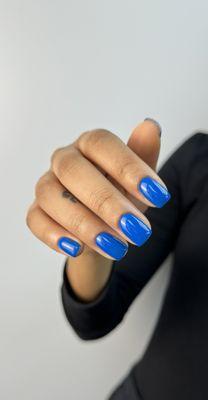 Electric blue , square short nails