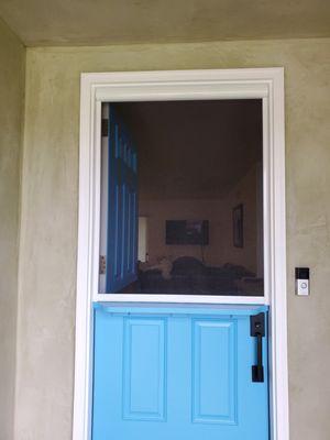 Pull down screen for dutch door.