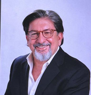 photo of Carlos R.