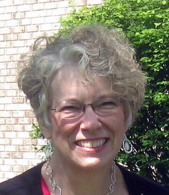 Photo of Donna W.