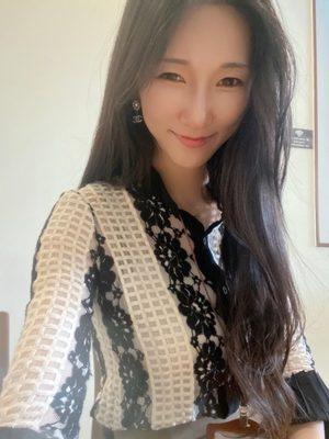 photo of sunyoung k.