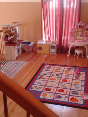 Reading Circle area and Pretend Play